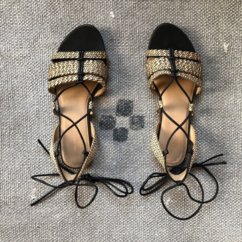 Pour La Victoire Raffia Sandals Size 8.5